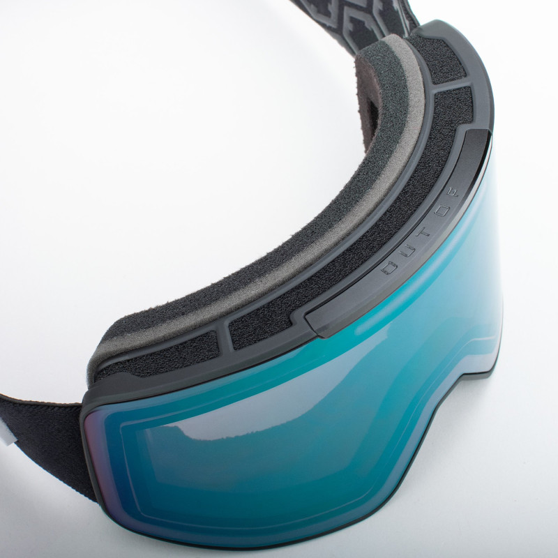 GOGLE OUT OF ELECTRA 3 BLACK, IRID GREEN (S1-S3)